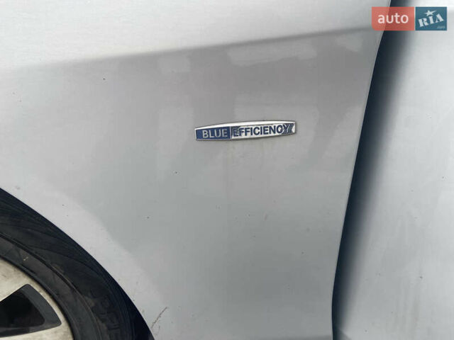 Сірий Мерседес Е-Клас, об'ємом двигуна 2.14 л та пробігом 209 тис. км за 11000 $, фото 1 на Automoto.ua