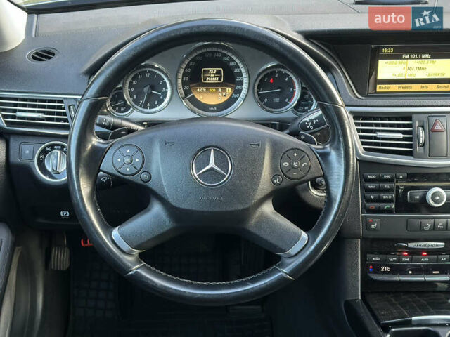 Серый Мерседес Е-Класс, объемом двигателя 2.14 л и пробегом 293 тыс. км за 11500 $, фото 24 на Automoto.ua