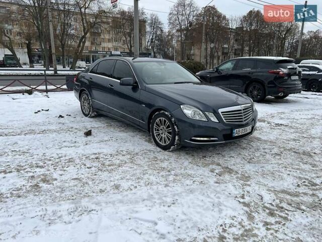 Сірий Мерседес Е-Клас, об'ємом двигуна 2.14 л та пробігом 260 тис. км за 12900 $, фото 12 на Automoto.ua