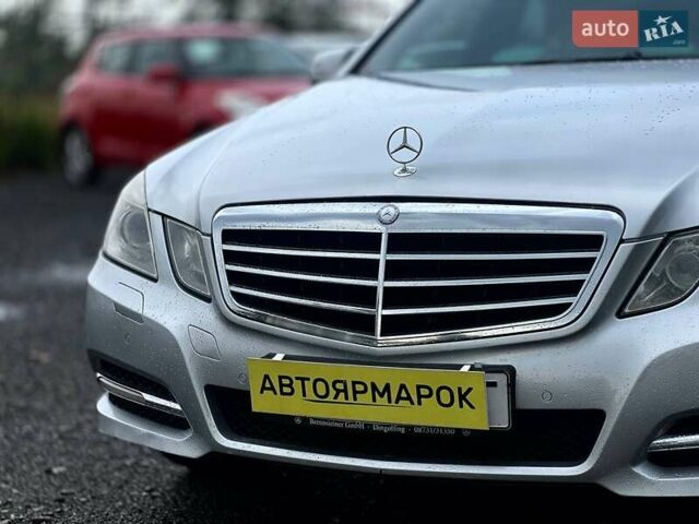 Мерседес Е-Класс 2011 в Ужгороде на Automoto.ua Серый Мерседес Е-Класс, объемом двигателя 2.14 л и пробегом 271 тыс. км за 11190 $, фото 12 на Automoto.ua