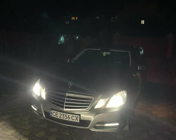 Серый Мерседес Е-Класс, объемом двигателя 2.1 л и пробегом 294 тыс. км за 14500 $, фото 30 на Automoto.ua