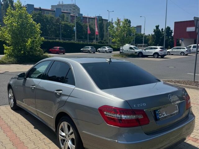 Мерседес Е-Класс 2011 в Моршин на Automoto.ua Серый Мерседес Е-Класс, объемом двигателя 2.2 л и пробегом 222 тыс. км за 12869 $, фото 4 на Automoto.ua