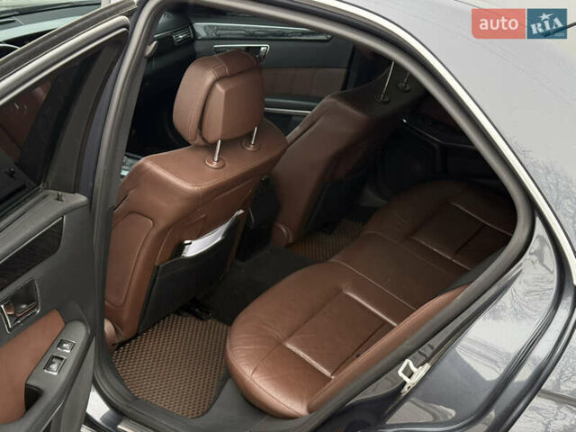Сірий Мерседес Е-Клас, об'ємом двигуна 2.2 л та пробігом 344 тис. км за 14500 $, фото 11 на Automoto.ua