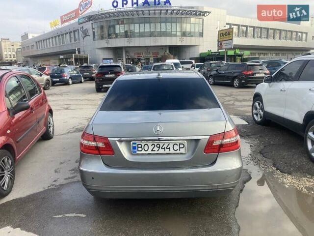 Серый Мерседес Е-Класс, объемом двигателя 2.1 л и пробегом 390 тыс. км за 11500 $, фото 11 на Automoto.ua