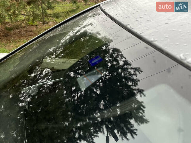 Серый Мерседес Е-Класс, объемом двигателя 2.2 л и пробегом 288 тыс. км за 11550 $, фото 14 на Automoto.ua