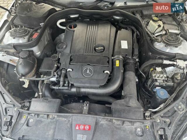 Серый Мерседес Е-Класс, объемом двигателя 1.8 л и пробегом 249 тыс. км за 12500 $, фото 12 на Automoto.ua