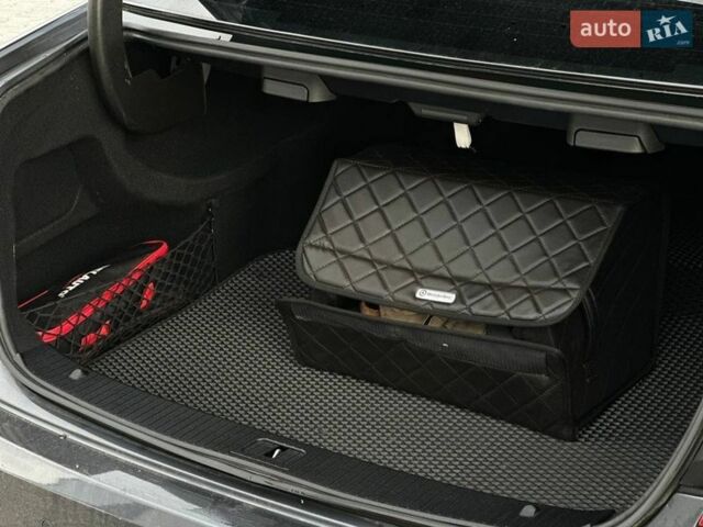 Серый Мерседес Е-Класс, объемом двигателя 2.14 л и пробегом 290 тыс. км за 14000 $, фото 17 на Automoto.ua