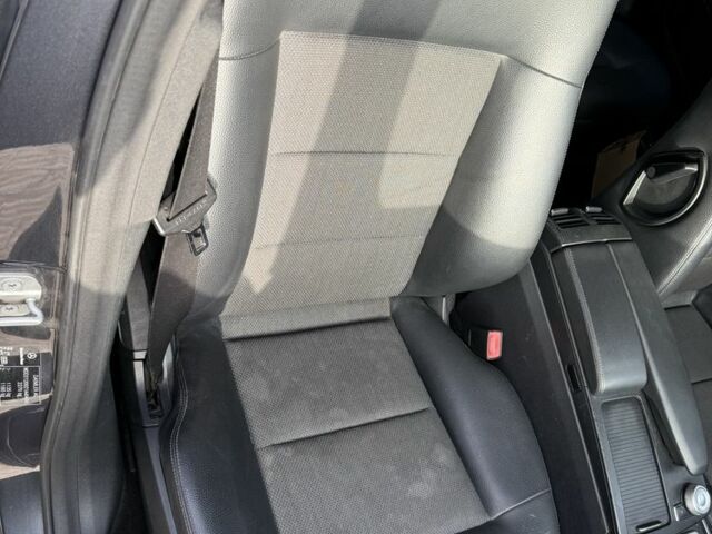 Сірий Мерседес Е-Клас, об'ємом двигуна 2.1 л та пробігом 150 тис. км за 1188 $, фото 4 на Automoto.ua