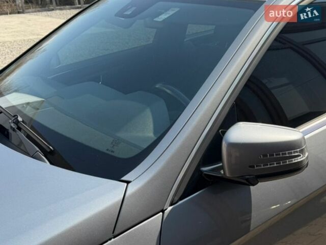 Серый Мерседес Е-Класс, объемом двигателя 2.99 л и пробегом 265 тыс. км за 14800 $, фото 1 на Automoto.ua