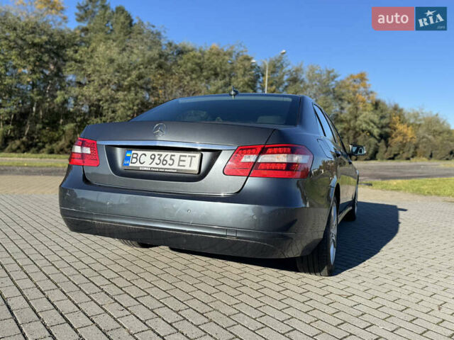Мерседес Е-Клас 2012 у Львові на Automoto.ua Сірий Мерседес Е-Клас, об'ємом двигуна 2.14 л та пробігом 275 тис. км за 13500 $, фото 10 на Automoto.ua