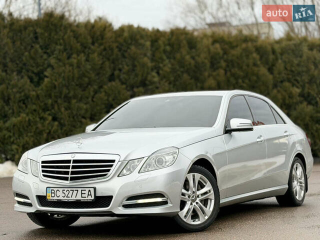 Сірий Мерседес Е-Клас, об'ємом двигуна 2.1 л та пробігом 149 тис. км за 18950 $, фото 13 на Automoto.ua