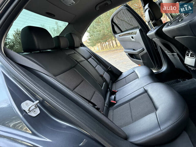 Серый Мерседес Е-Класс, объемом двигателя 2.2 л и пробегом 232 тыс. км за 16300 $, фото 97 на Automoto.ua