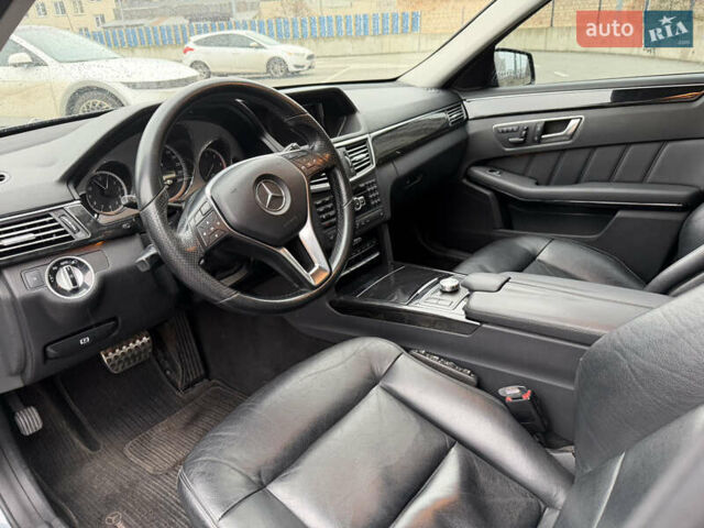 Серый Мерседес Е-Класс, объемом двигателя 2.2 л и пробегом 291 тыс. км за 11800 $, фото 15 на Automoto.ua