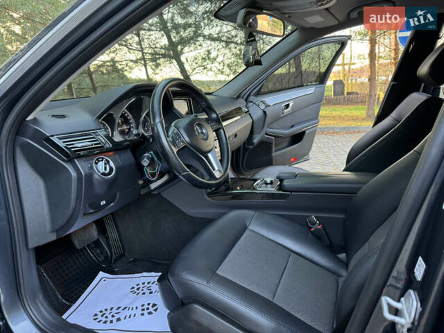 Серый Мерседес Е-Класс, объемом двигателя 2.2 л и пробегом 232 тыс. км за 16300 $, фото 60 на Automoto.ua