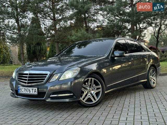 Серый Мерседес Е-Класс, объемом двигателя 2.2 л и пробегом 232 тыс. км за 16300 $, фото 4 на Automoto.ua