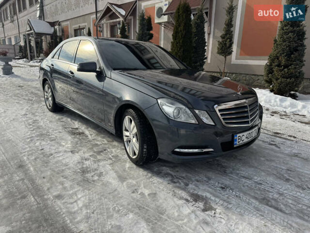 Сірий Мерседес Е-Клас, об'ємом двигуна 2.2 л та пробігом 290 тис. км за 14500 $, фото 10 на Automoto.ua