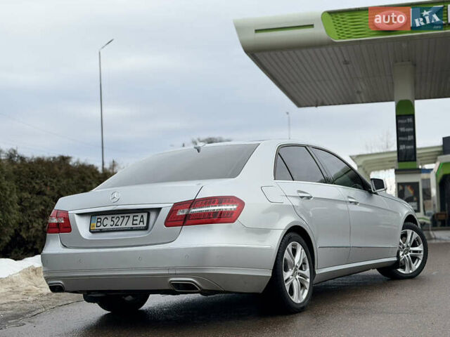 Сірий Мерседес Е-Клас, об'ємом двигуна 2.1 л та пробігом 149 тис. км за 18950 $, фото 18 на Automoto.ua