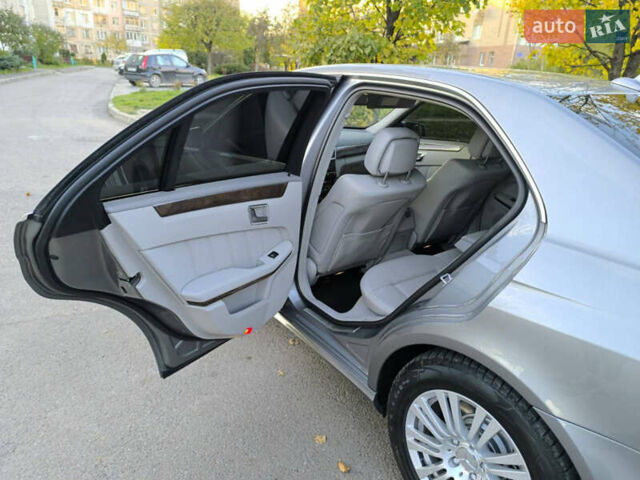 Серый Мерседес Е-Класс, объемом двигателя 2.14 л и пробегом 240 тыс. км за 13500 $, фото 17 на Automoto.ua