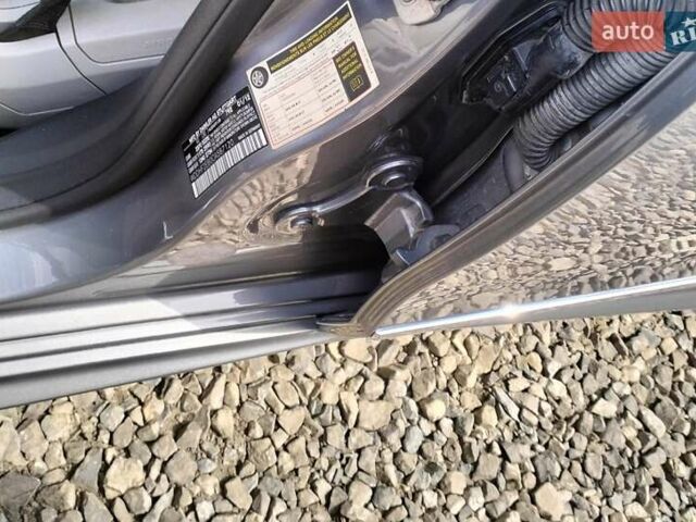 Серый Мерседес Е-Класс, объемом двигателя 2.99 л и пробегом 229 тыс. км за 16000 $, фото 7 на Automoto.ua