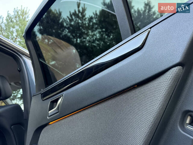 Серый Мерседес Е-Класс, объемом двигателя 2.2 л и пробегом 232 тыс. км за 16300 $, фото 93 на Automoto.ua