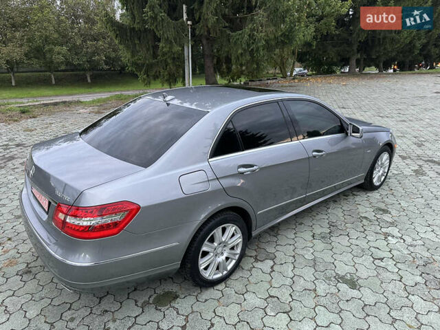 Сірий Мерседес Е-Клас, об'ємом двигуна 3 л та пробігом 187 тис. км за 14000 $, фото 17 на Automoto.ua