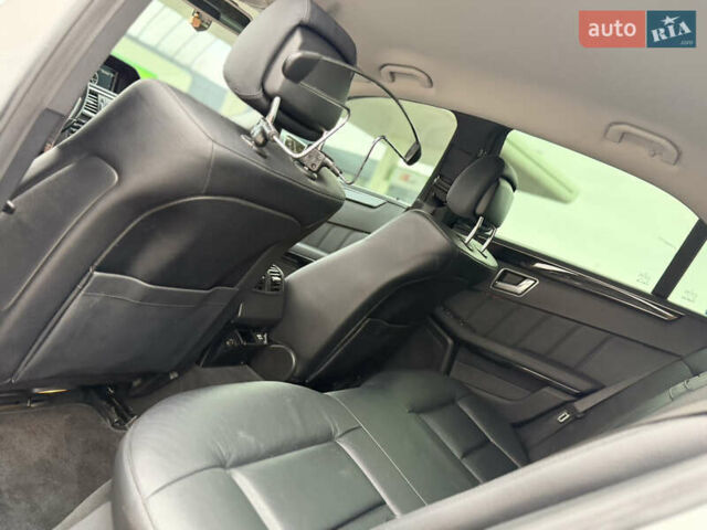 Сірий Мерседес Е-Клас, об'ємом двигуна 2.1 л та пробігом 149 тис. км за 18950 $, фото 52 на Automoto.ua