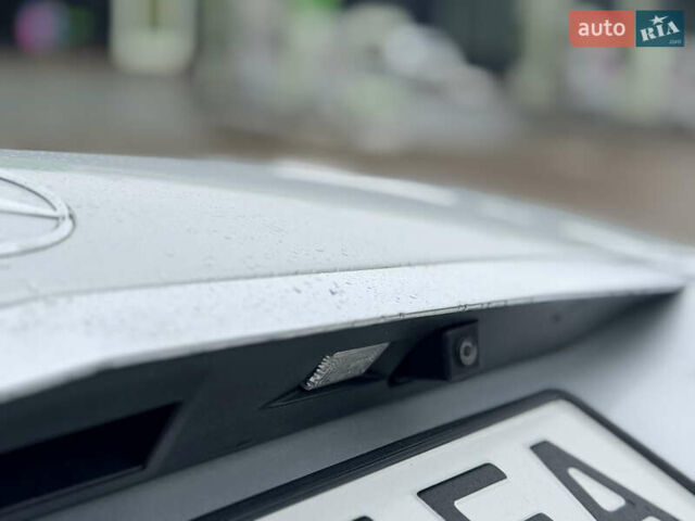 Сірий Мерседес Е-Клас, об'ємом двигуна 2.1 л та пробігом 149 тис. км за 18950 $, фото 23 на Automoto.ua
