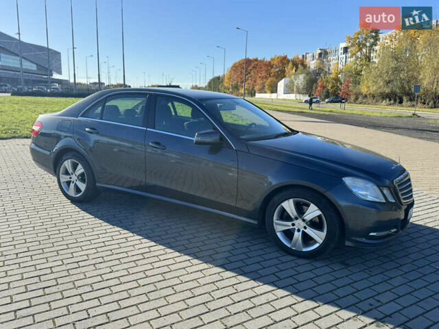 Мерседес Е-Клас 2012 у Львові на Automoto.ua Сірий Мерседес Е-Клас, об'ємом двигуна 2.14 л та пробігом 275 тис. км за 13500 $, фото 14 на Automoto.ua