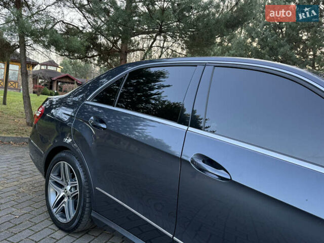 Серый Мерседес Е-Класс, объемом двигателя 2.2 л и пробегом 232 тыс. км за 16300 $, фото 32 на Automoto.ua