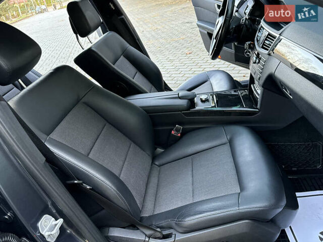 Серый Мерседес Е-Класс, объемом двигателя 2.2 л и пробегом 232 тыс. км за 16300 $, фото 80 на Automoto.ua