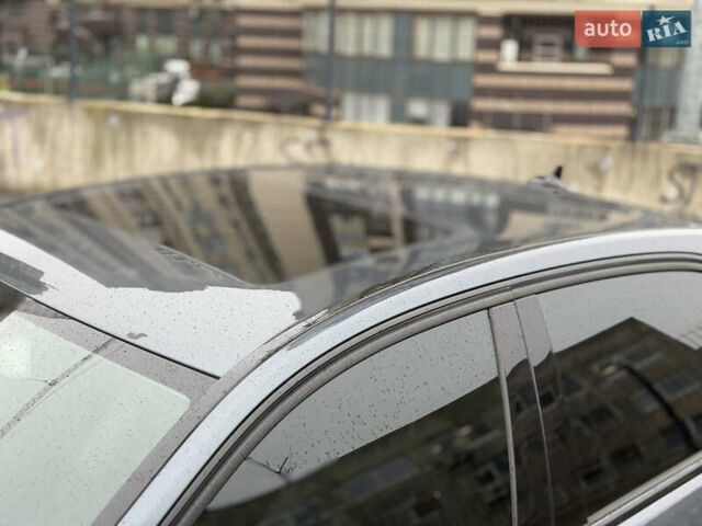 Серый Мерседес Е-Класс, объемом двигателя 2.2 л и пробегом 291 тыс. км за 11800 $, фото 13 на Automoto.ua