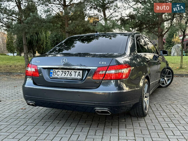 Серый Мерседес Е-Класс, объемом двигателя 2.2 л и пробегом 232 тыс. км за 16300 $, фото 48 на Automoto.ua
