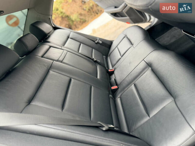 Сірий Мерседес Е-Клас, об'ємом двигуна 2.1 л та пробігом 149 тис. км за 18950 $, фото 61 на Automoto.ua