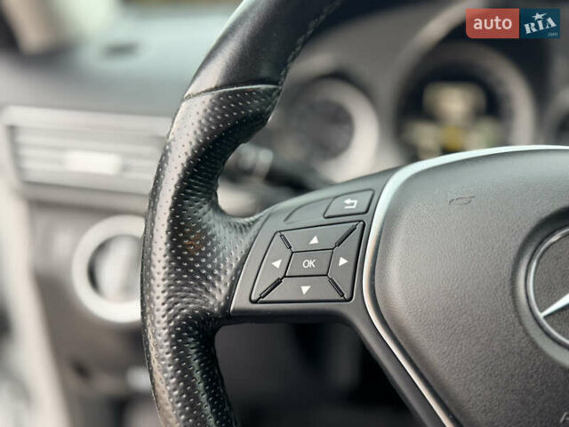 Сірий Мерседес Е-Клас, об'ємом двигуна 2.1 л та пробігом 149 тис. км за 18950 $, фото 37 на Automoto.ua