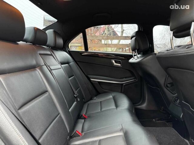 Серый Мерседес Е-Класс, объемом двигателя 2.2 л и пробегом 248 тыс. км за 12490 $, фото 26 на Automoto.ua
