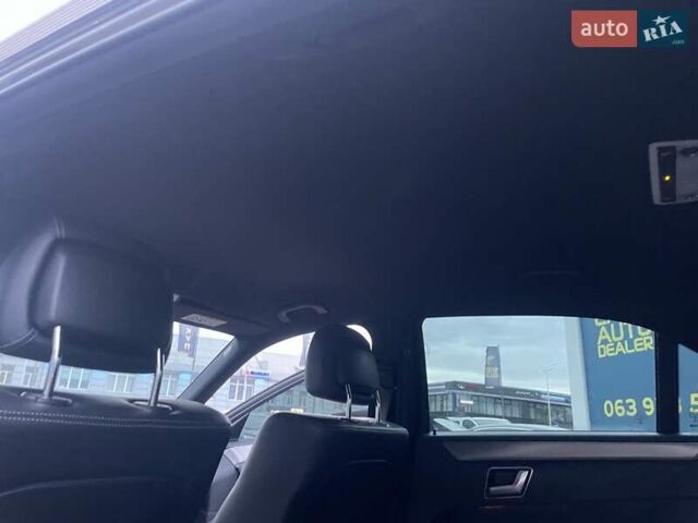Мерседес Е-Клас 2013 у Києві на Automoto.ua Сірий Мерседес Е-Клас, об'ємом двигуна 2 л та пробігом 175 тис. км за 18490 $, фото 60 на Automoto.ua