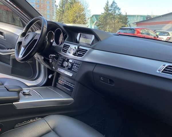 Серый Мерседес Е-Класс, объемом двигателя 1.99 л и пробегом 133 тыс. км за 19200 $, фото 52 на Automoto.ua