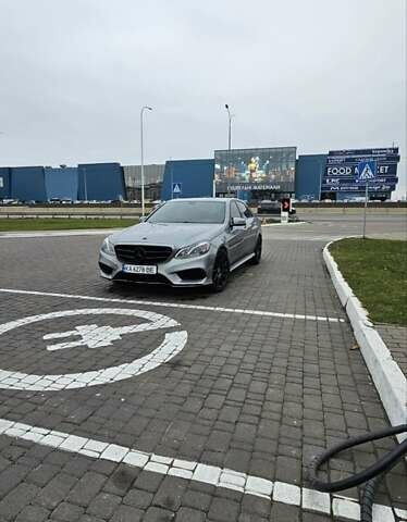 Серый Мерседес Е-Класс, объемом двигателя 3.5 л и пробегом 230 тыс. км за 15200 $, фото 1 на Automoto.ua