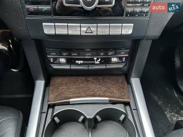 Сірий Мерседес Е-Клас, об'ємом двигуна 2.14 л та пробігом 248 тис. км за 12500 $, фото 23 на Automoto.ua
