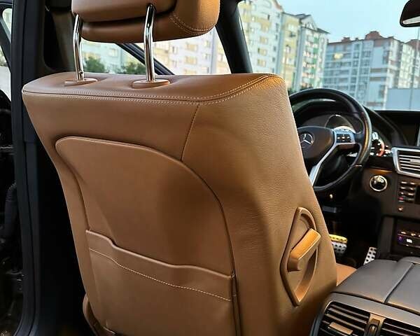 Серый Мерседес Е-Класс, объемом двигателя 2.2 л и пробегом 247 тыс. км за 21000 $, фото 24 на Automoto.ua