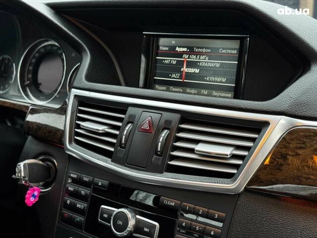 Серый Мерседес Е-Класс, объемом двигателя 2.2 л и пробегом 248 тыс. км за 12490 $, фото 32 на Automoto.ua