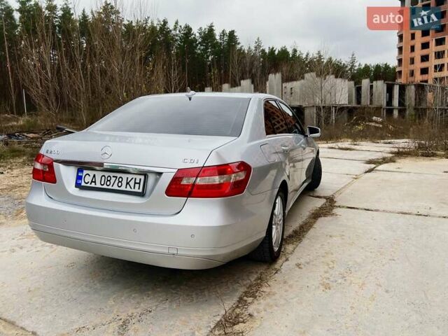 Сірий Мерседес Е-Клас, об'ємом двигуна 2.14 л та пробігом 248 тис. км за 12500 $, фото 6 на Automoto.ua