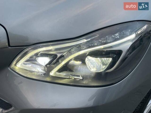 Мерседес Е-Клас 2013 у Києві на Automoto.ua Сірий Мерседес Е-Клас, об'ємом двигуна 2 л та пробігом 175 тис. км за 18490 $, фото 14 на Automoto.ua