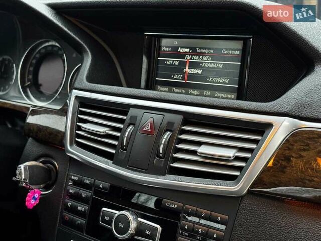 Серый Мерседес Е-Класс, объемом двигателя 2.2 л и пробегом 248 тыс. км за 12490 $, фото 32 на Automoto.ua