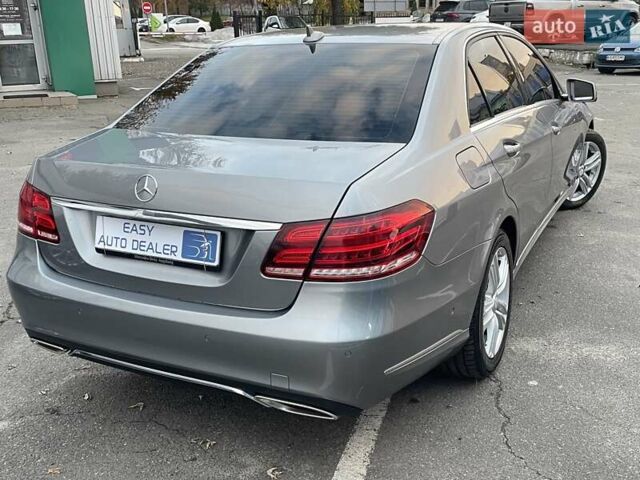 Мерседес Е-Клас 2013 у Києві на Automoto.ua Сірий Мерседес Е-Клас, об'ємом двигуна 2 л та пробігом 175 тис. км за 18490 $, фото 9 на Automoto.ua