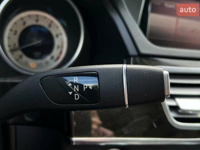 Серый Мерседес Е-Класс, объемом двигателя 3.5 л и пробегом 168 тыс. км за 16999 $, фото 17 на Automoto.ua