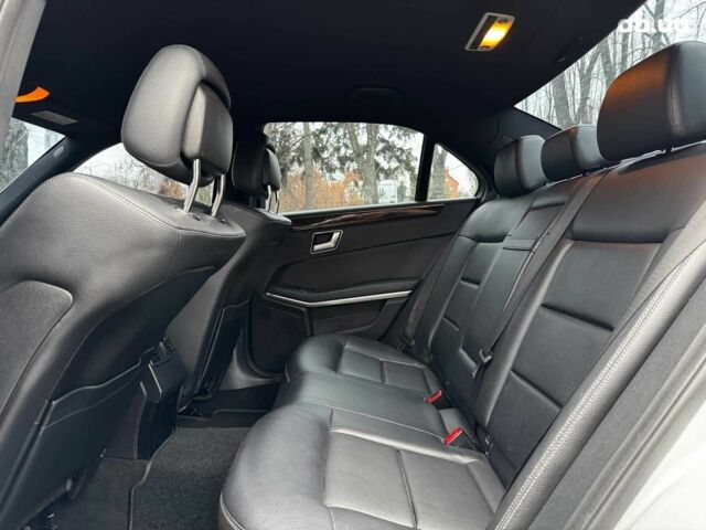 Серый Мерседес Е-Класс, объемом двигателя 2.2 л и пробегом 248 тыс. км за 12490 $, фото 24 на Automoto.ua