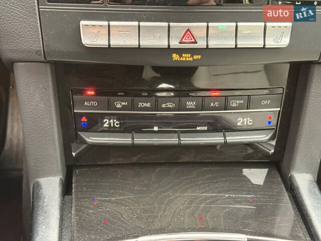 Сірий Мерседес Е-Клас, об'ємом двигуна 2.14 л та пробігом 147 тис. км за 17000 $, фото 11 на Automoto.ua