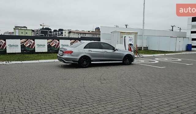 Серый Мерседес Е-Класс, объемом двигателя 3.5 л и пробегом 230 тыс. км за 15200 $, фото 3 на Automoto.ua