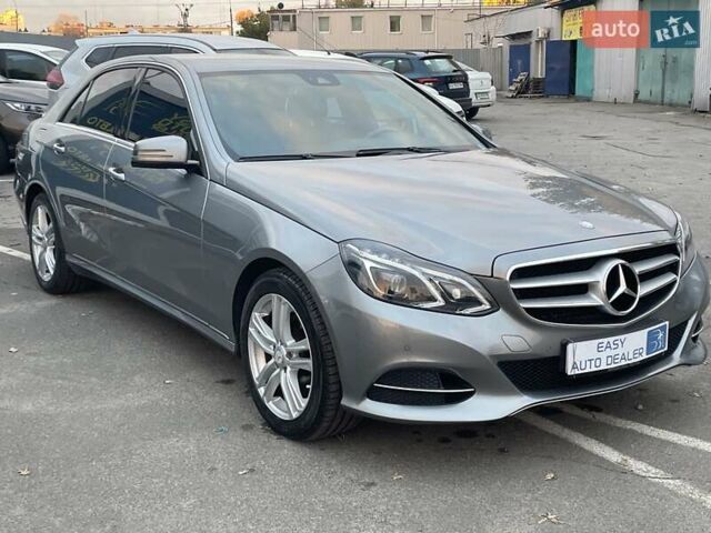 Мерседес Е-Клас 2013 у Києві на Automoto.ua Сірий Мерседес Е-Клас, об'ємом двигуна 2 л та пробігом 175 тис. км за 18490 $, фото 15 на Automoto.ua